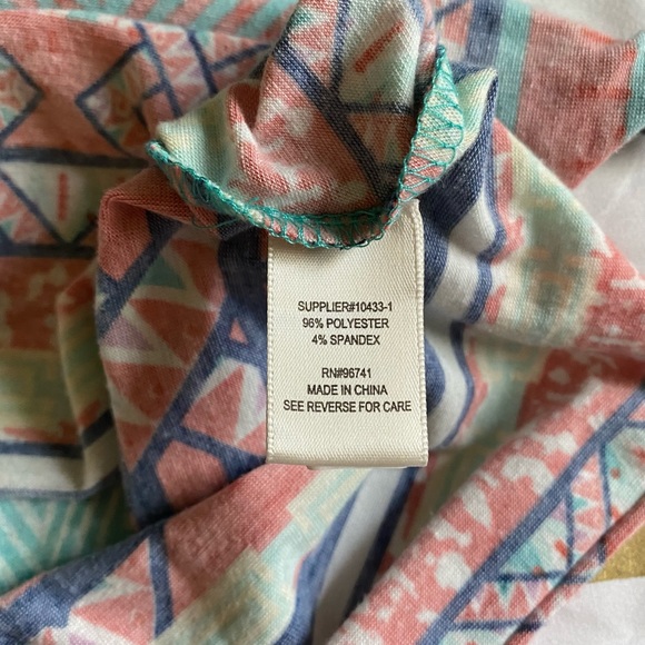 Aztec Print Tank Top - Picture 3 of 11